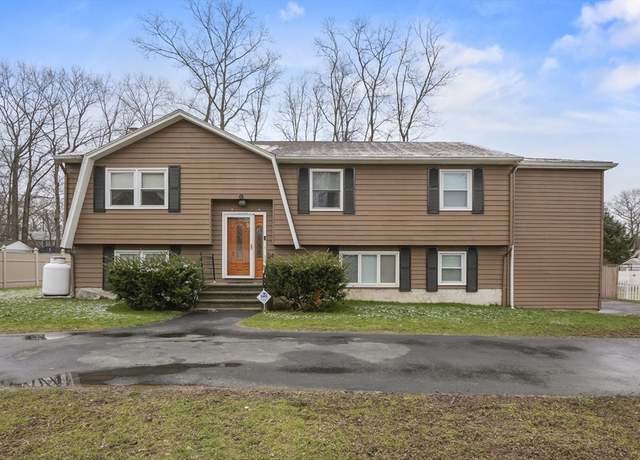 Property at 330 Mason Road Ext, Dudley, MA 01571, 3 beds, 2 baths