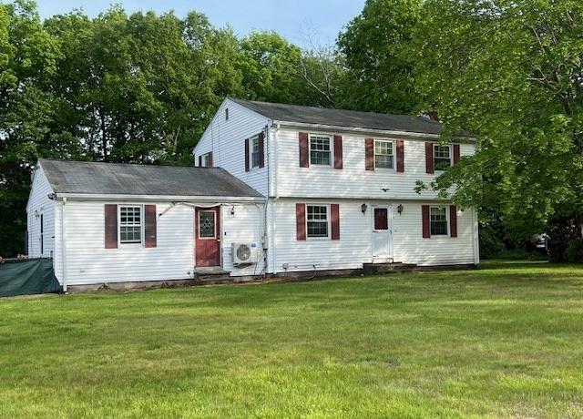 Property at 8 Clover Hill Dr, Chelmsford, MA 01824, 4 beds, 1.5 baths
