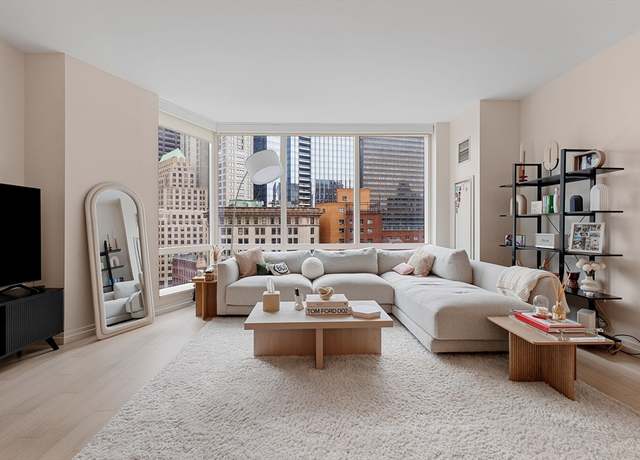 Property at 1 Franklin St #1109, Boston, MA 02110, 1 bed, 1 bath