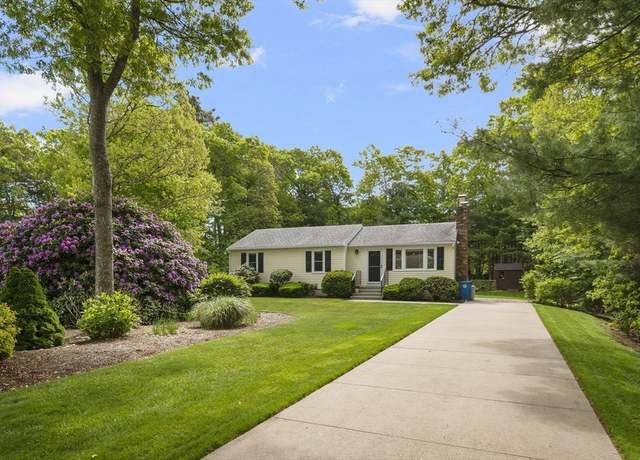 Property at 29 Braeburn Ct, Falmouth, MA 02536, 3 beds, 1 bath