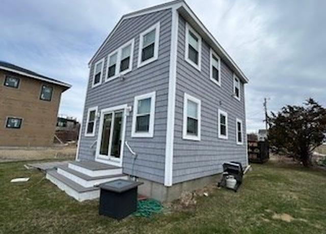 Property at 6 Arnold St, Jamestown, RI 02835, 2 beds, 2 baths