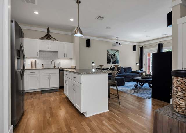 Property at 54 Loomis St #1201, Bedford, MA 01730, 1 bed, 1 bath