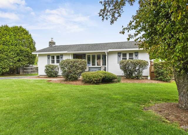Property at 135 Imperial Ave, Pittsfield, MA 01201, 3 beds, 1 bath