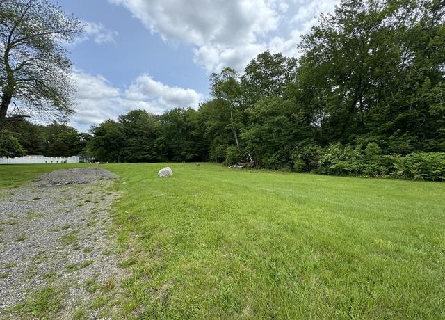Property at 454 Fall River Ave, Seekonk, MA 02771