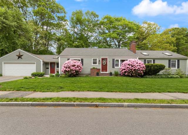 Property at 29 Day Ave, Hamilton, MA 01982, 4 beds, 3 baths