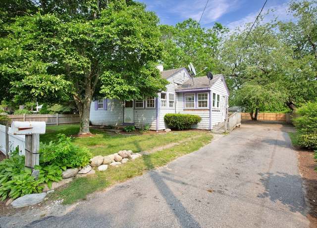 Property at 91 Baxter Rd, Barnstable, MA 02601, 2 beds, 1 bath