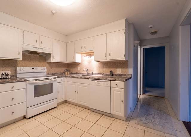 Property at 23 Spencer Rd Unit 20F, Boxborough, MA 01719, 1 bed, 1 bath