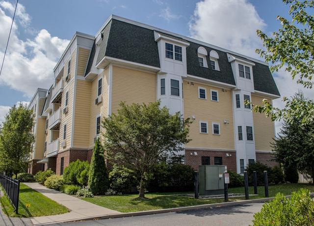 Property at 39 Fayette St #102, Quincy, MA 02171, 2 beds, 2 baths
