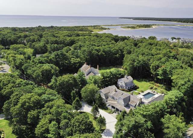 Property at 440 Grand Island Dr, Barnstable, MA 02655, 7 beds, 10 baths