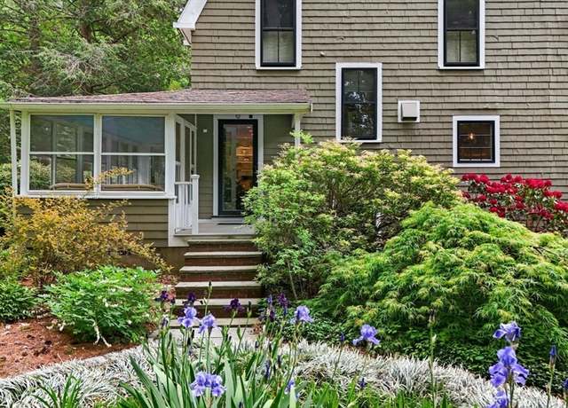 Property at 68 Claybrook Rd, Dover, MA 02030, 4 beds, 2.5 baths