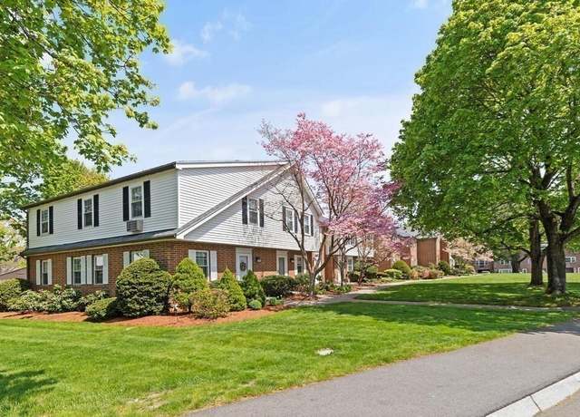 Property at 62 E Water St #62, North Andover, MA 01845, 2 beds, 1.5 baths