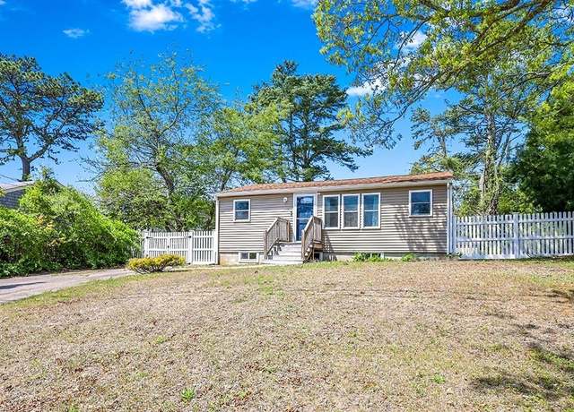 Property at 6 Peaceful Ln, Wareham, MA 02538, 3 beds, 1 bath