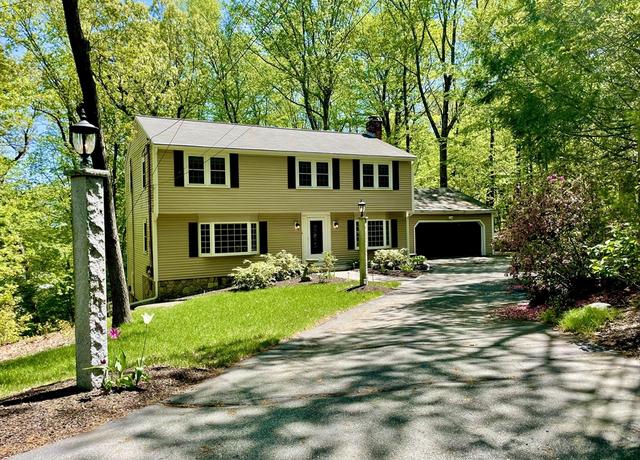 Property at 4 Kevin Cir, Framingham, MA 01701, 4 beds, 2.5 baths