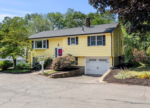 Property at 31 Barcelona Ave, Salem, MA 01970, 4 beds, 2 baths