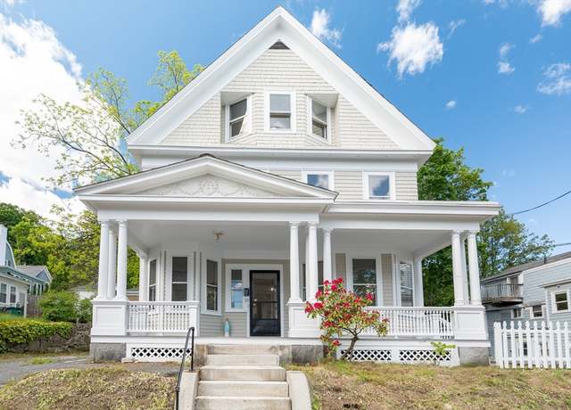 Property at 59 Arlington St, Fitchburg, MA 01420, 5 beds, 1.5 baths