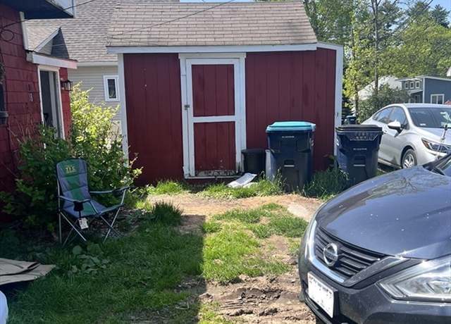 Property at 18 Laurel Ave, Sterling, MA 01564, 1 bed, 1 bath
