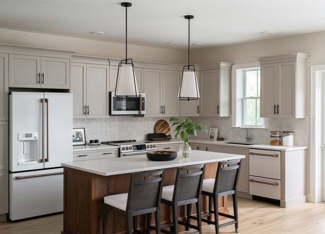 Property at 0 Oxbow Rd #35, Raynham, MA 02767, 2 beds, 2.5 baths