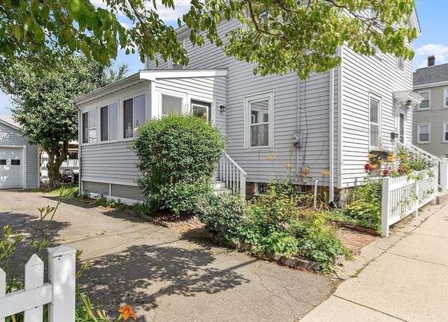 Property at 50 Tracey St, Peabody, MA 01960, 2 beds, 1 bath