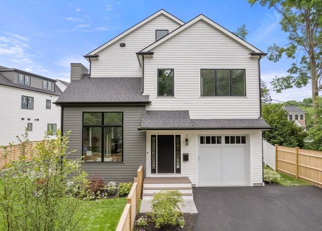 Property at 7 Johnson Pl #7, Newton, MA 02466, 5 beds, 4.5 baths