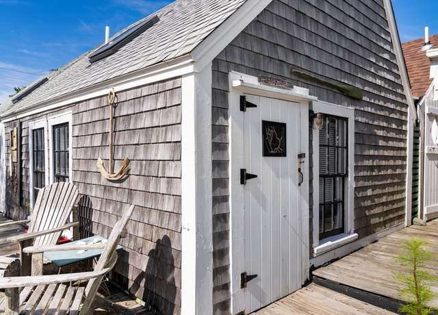 Property at 73 1/2 Commercial St Unit Neptune, Provincetown, MA 02657, 1 bed, 1 bath