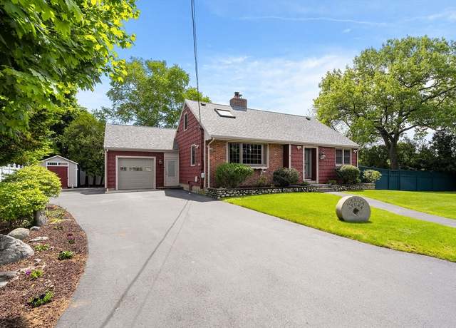 Property at 4 Farmland Rd, Saugus, MA 01906, 4 beds, 2 baths