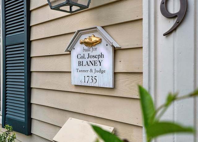 Property at 159 Elm St #1, Marblehead, MA 01945, 2 beds, 1.5 baths