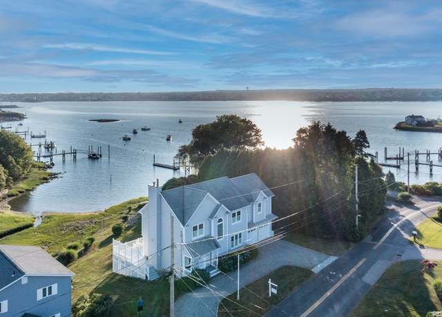 Property at 56 Marine Dr, Narragansett, RI 02882, 3 beds, 3.5 baths