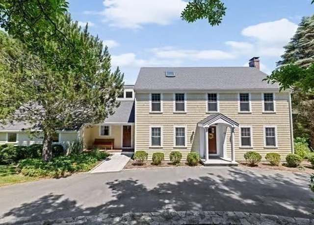 Property at 65 Myles View Dr, Duxbury, MA 02332, 5 beds, 3.5 baths