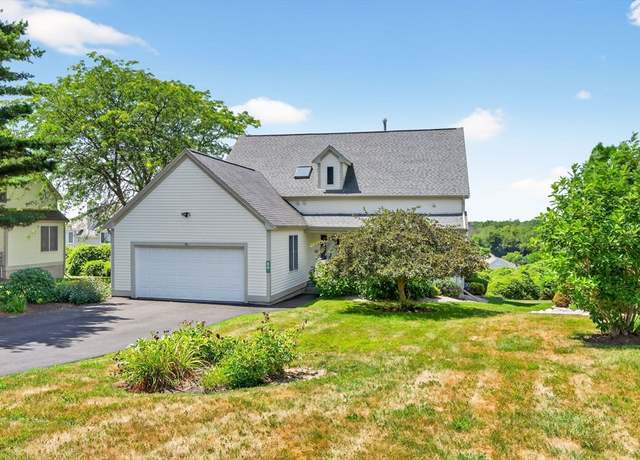 Property at 86 Fairway Dr #86, Dartmouth, MA 02747, 3 beds, 2.5 baths