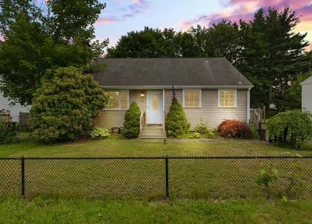 Property at 15 Pratt St, Brockton, MA 02302, 3 beds, 1 bath