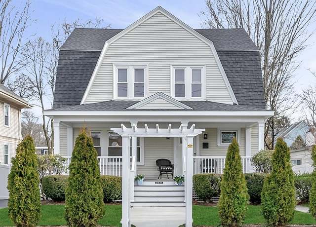 Property at 2031 Commonwealth Ave, Newton, MA 02466, 5 beds, 3.5 baths