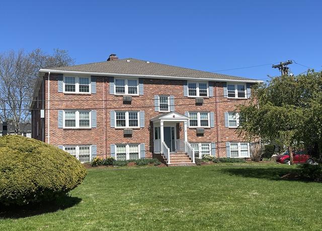Property at 2 Mcdewell Ave #18, Danvers, MA 01923, 2 beds, 1 bath