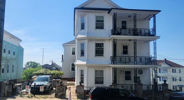 Photo of 297 Union St, Fall River, MA 02721