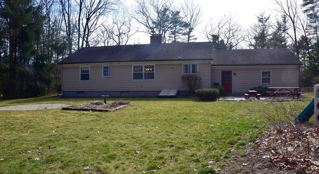Photo of 115 Lower Gore Rd, Webster, MA 01570