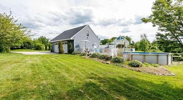 Photo of 81 Fiske Hill Rd, Sturbridge, MA 01566