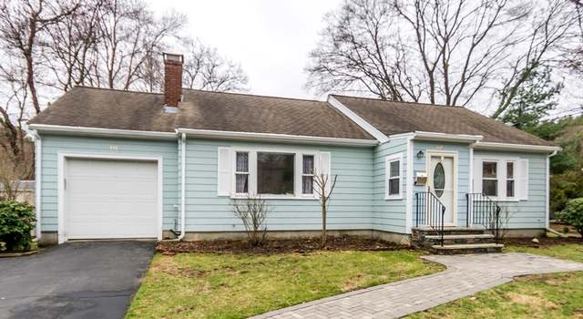 Photo of 136 Greenwood Ln, Waltham, MA 02451
