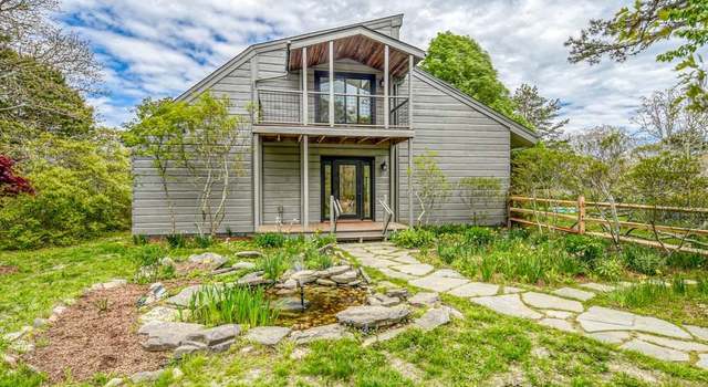 Photo of 212 Charles Neck Way, West Tisbury, MA 02575