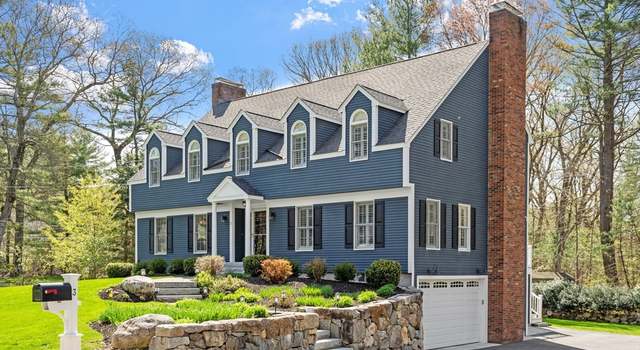 Photo of 3 Karen Dr, Bedford, MA 01730