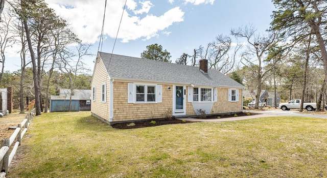 Photo of 200 Swan River Rd, Dennis, MA 02670