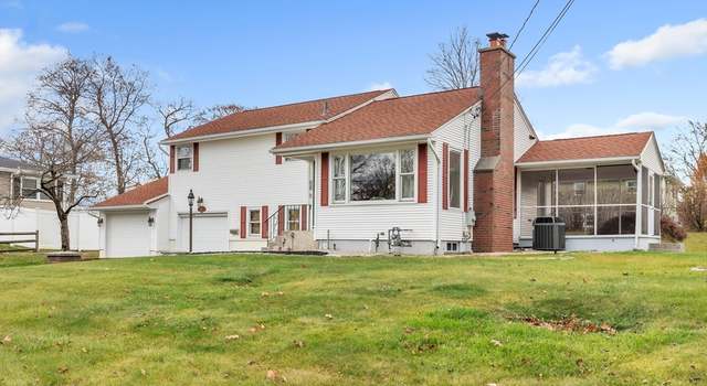 Photo of 38 Mount Tom Ave, Holyoke, MA 01040