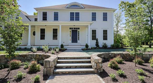 Photo of 2 Pine Ridge Ln, Mattapoisett, MA 02739