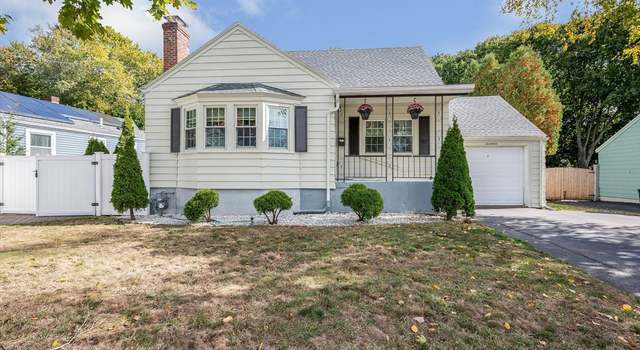 Photo of 17 Breakheart Rd, Saugus, MA 01906