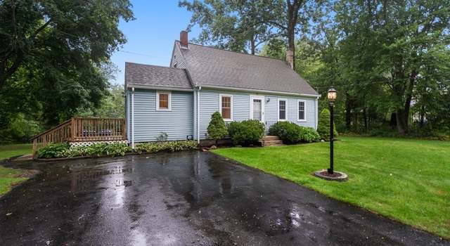 Photo of 90 Greenwood St, Rockland, MA 02370