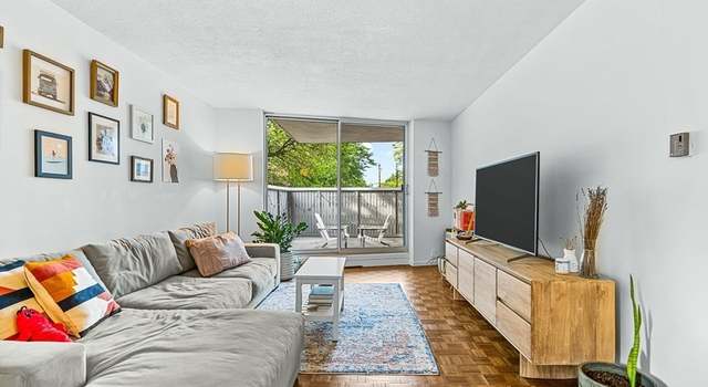 Photo of 19 Winchester St #102, Brookline, MA 02446