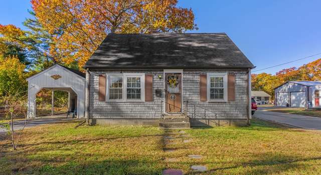 Photo of 51 Warr Ave, Wareham, MA 02571