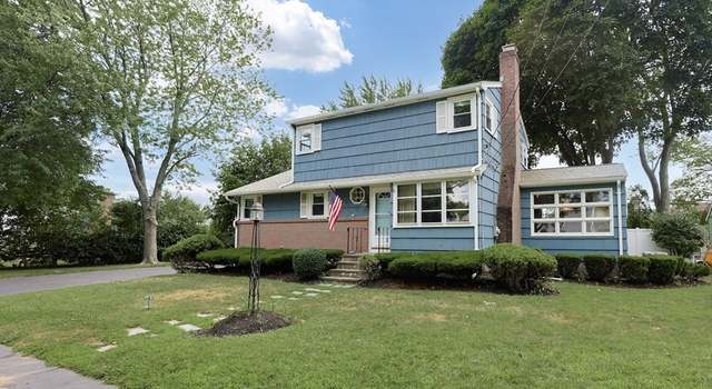 Photo of 7 Richard Cir, Woburn, MA 01801