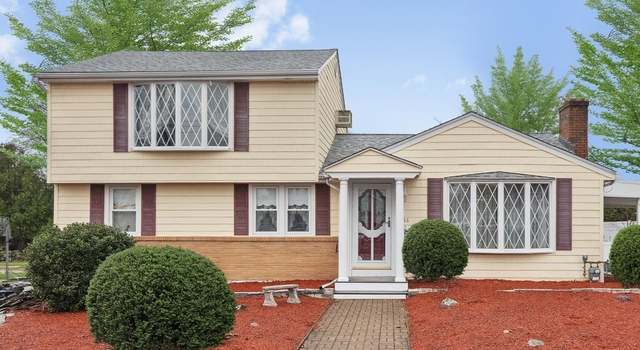 Photo of 66 Miriam Rd, Waltham, MA 02451