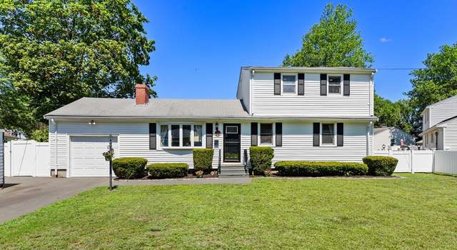 Photo of 38 Gleason St, Framingham, MA 01702