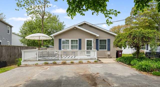 Photo of 42 Guillotte St, Acushnet, MA 02743