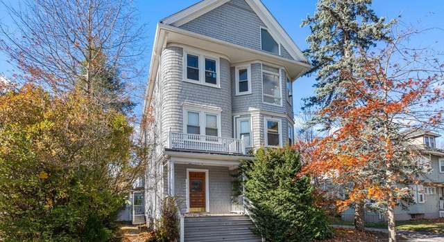 Photo of 675 Hammond St #3, Brookline, MA 02445